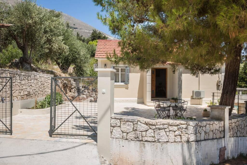 La Casa Di Zia Anna Agia Efimia Village Exterior photo